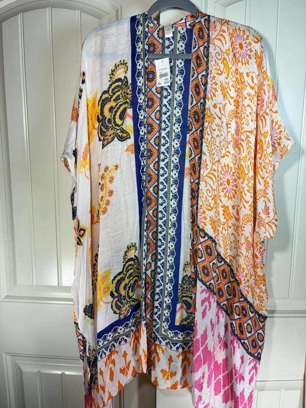 Cato Kimono OSFA Multi Floral Print Open Front Lightweight Cardigan Shawl